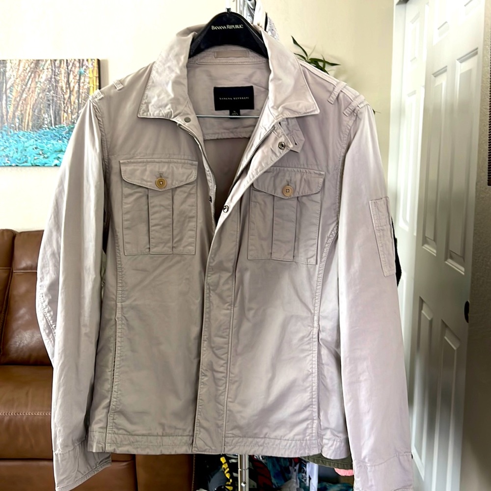 Banana Republic Mens Medium Stone color Coat
